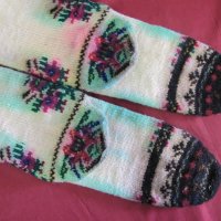 Стари Вълнени Чорапи за Носия, снимка 6 - Антикварни и старинни предмети - 42152529