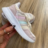 Оригинални юношески маратонки adidas Originals RETROPY F2 ! 33, снимка 2 - Детски маратонки - 42720997