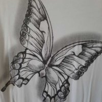 Асиметрична блуза с голо рамо с пеперуда , снимка 2 - Тениски - 29851518
