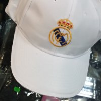 шапка с козирка Real Madrid нова , снимка 1 - Шапки - 37464488