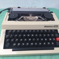 Марица 30 пишеща машина, снимка 1 - Антикварни и старинни предмети - 30236972