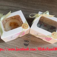 Ръчно изработен ароматен сапун "Момиче с кафе", подарък за рожден ден, за имен ден, снимка 3 - Козметика за тяло - 39712951