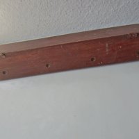 Стара дървена закачалка с рафтче отгоре, снимка 3 - Други ценни предмети - 29282140