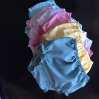 Бебешки гащички с къдри , снимка 10 - Панталони и долнища за бебе - 36860158
