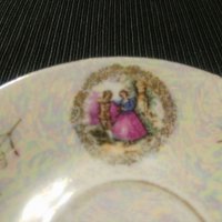 Красива ретро чинийка, снимка 3 - Антикварни и старинни предмети - 35428353