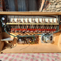 Стар синтезатор,електрическо пиано Авлига, снимка 6 - Антикварни и старинни предмети - 36538399