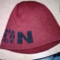 Зимна шапка The North Face, много запазена, снимка 2 - Шапки - 31122070
