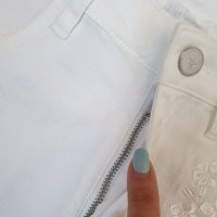 Къси бели дънки от H&M р-р 152, снимка 8 - Детски къси панталони - 29772318