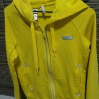 Adidas дамско жълто горнище номер s, снимка 9 - Суичъри - 42047105