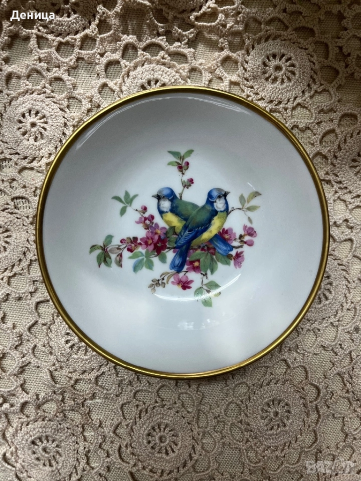 Бонбониера Kaiser Germany   Изработена  от висококачествен порцелан, многоцветен дизайн , снимка 1