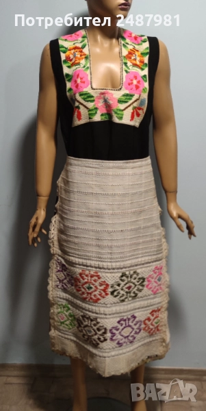 Ямболска носия белкосник и престилки, снимка 1