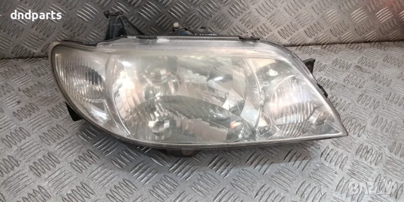 Десен фар Mazda 323 2002г.	, снимка 1