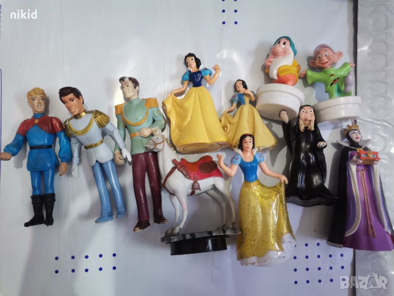 Снежанка и Седемте вещица Джуджета Принц пластмасови играчки фигурки за игра и торта фигурка, снимка 1