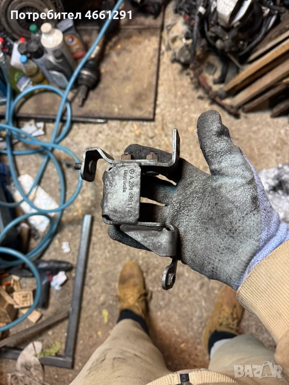 Планка за двигател на Мерцедес Mercedes 2.2Cdi само за 10лв. A2044901140, снимка 1