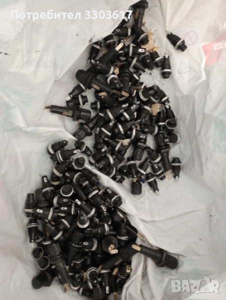 гнезда за предпазители, снимка 1