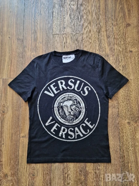 Страхотна мъжка тениска VERSUS VERSACE размер M , снимка 1