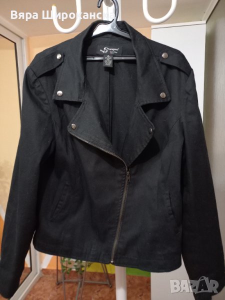 Късо дамско яке с копринена подплата за пролет, есен, снимка 1