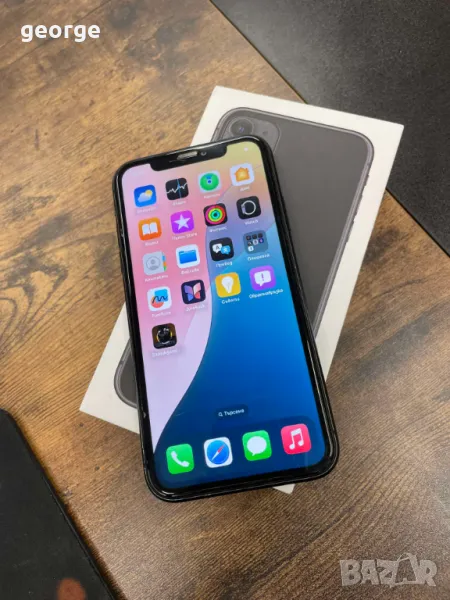 Телефон IPhone 11 64GB, снимка 1