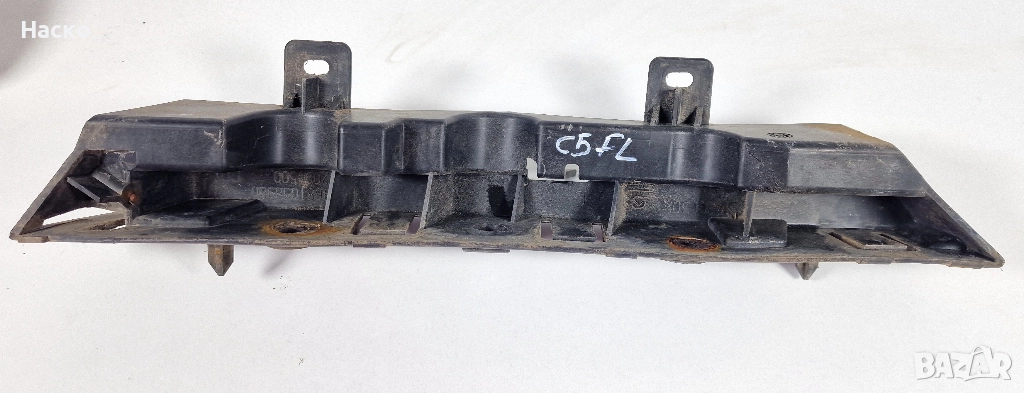 Преден Ляв Държач Скоба Крепеж Предна Броня Citroen C5 III X7 Ситроен Ц5 III Х7 2008-2017 9681058980, снимка 1
