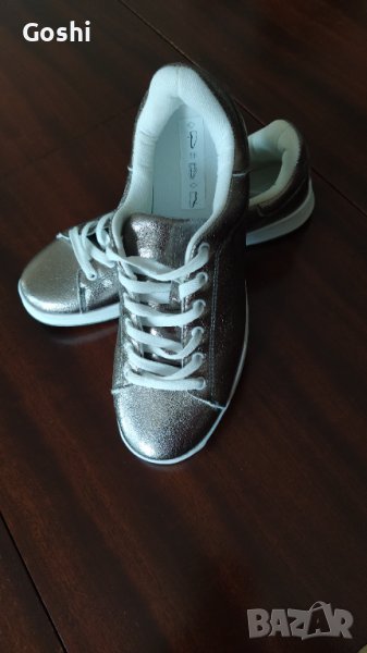 Дамски спортни обувки, снимка 1