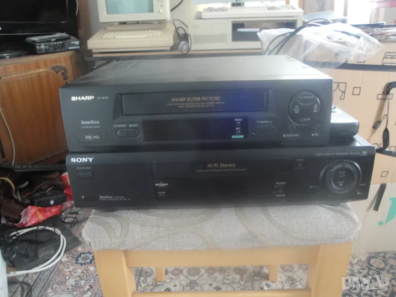 Продавам за ремонт или за части 2 броя записващи видеомагнитофони, снимка 1