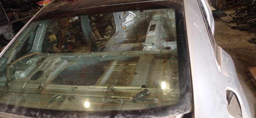 Задно стъкло Audi A8 D3 - 200лв в Части в гр. Бургас - ID36937388 — Bazar.bg