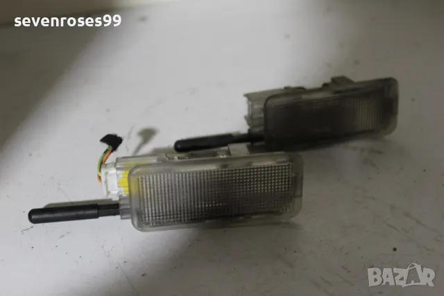 Плафон жабка долна Пежо 807 Peugeot 807 Citroen C8 Lancia Phedra , снимка 3 - Части - 50312247