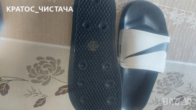 Продавам чехли, снимка 5 - Мъжки чехли - 50877688