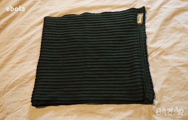 Оригинален шал Bally, снимка 4 - Шалове - 30783369