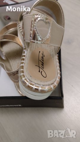 Чисто нови дамски сандали на Tendenz , снимка 2 - Дамски ежедневни обувки - 40786550