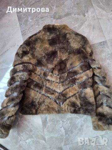 Късо палтенце DiKa, снимка 3 - Палта, манта - 34310780