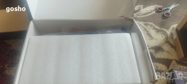 Зарядно устройство LIFEPO4 14.6V 40A Power Queen за батерия Lifepo4 , снимка 4 - Друга електроника - 54240170