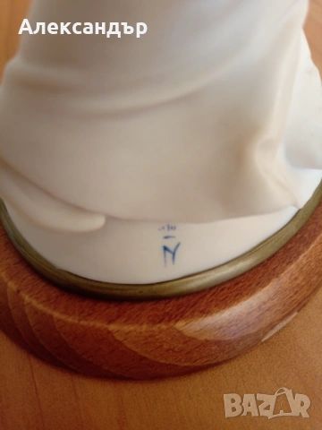 Италианска фигура CAPODIMONTE, снимка 6 - Статуетки - 53965012