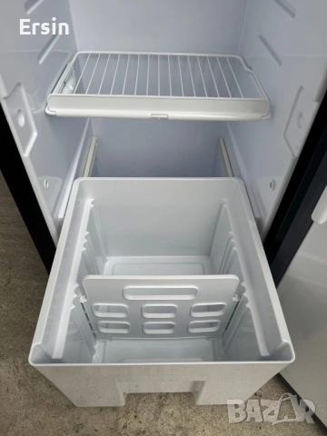 Хладилник Thetford N4142E+ (SLiM) Работи на : 12/220/газ (Свален от чисто нов Кемпер) , снимка 14 - Хладилни чанти - 52507399