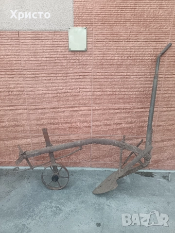 Плуг антика