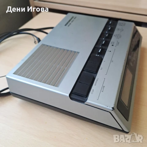 Винтидж/ретро Радио NORMENDE actual clock 1023, Germany, снимка 3 - Други ценни предмети - 50949203