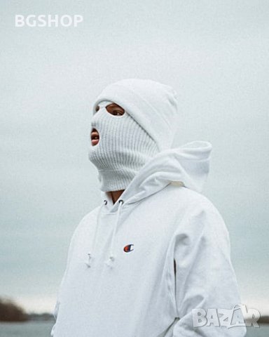 Зимна шапка маска - White Balaclava, снимка 4 - Шапки - 30397865