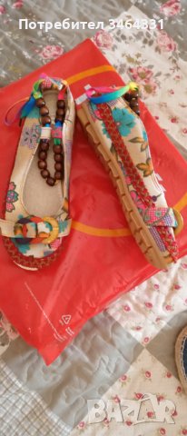 Обувки, снимка 3 - Дамски ежедневни обувки - 37838021