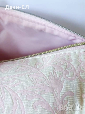 Estee Lauder цилиндричен козметичен несесер в бледо розово, снимка 7 - Други - 54028812