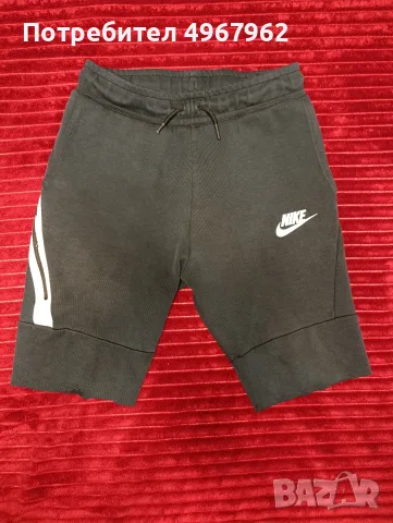 Къси панталони Nike, черен цвят, размер M