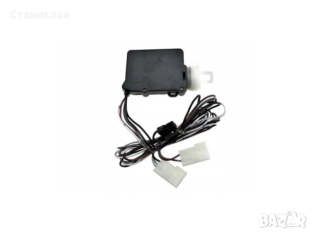 Mercedes Vito W638 Моторче за заключване на багажник , снимка 3 - Части - 50302881