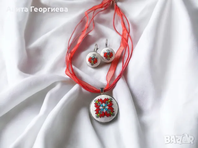 Ръчно бродирани бижута с български шевици, снимка 3 - Бижутерийни комплекти - 29090492