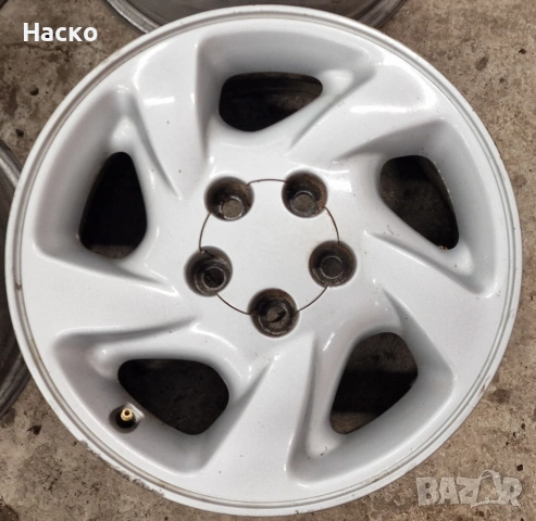 Джанти 16 Toyota 5x114.3 6.5J ET45 Тойота 5х114.3 ЦО 60.1 Corolla Verso Avensis, снимка 2 - Гуми и джанти - 53051947