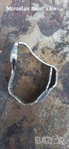 Класически часовник Q & Q Base Metal Water Resist , снимка 2 - Дамски - 37011899