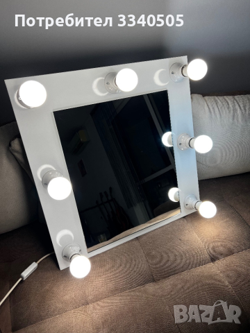 Светещо огледало за грим - 7 лампи, снимка 3 - Други - 44776350