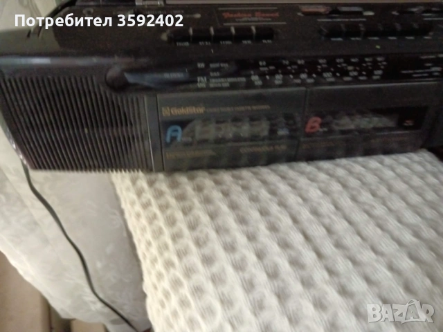 Продавам изгодно напълно запазен радио-касетофон Gold star stereo double cassette recorder 40 евро, снимка 4 - Радиокасетофони, транзистори - 54357945