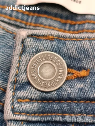 Мъжки дънки Jack&Jones размер 32, снимка 4 - Дънки - 55833656
