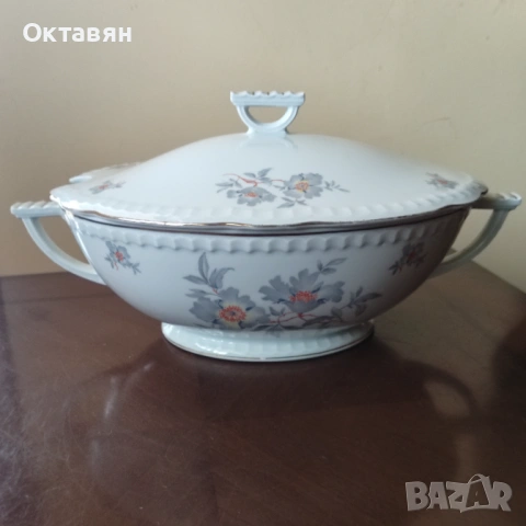 Порцеланов сервиз за хранене 18 части, снимка 4 - Сервизи - 53312734