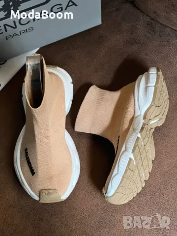 Balenciaga дамски маратонки , снимка 2 - Маратонки - 48825886