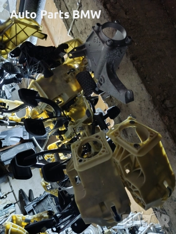 Педали BMW E60 E61 Педали съезинител и спирачки БМВ Е60 Е61, снимка 2 - Части - 52941581